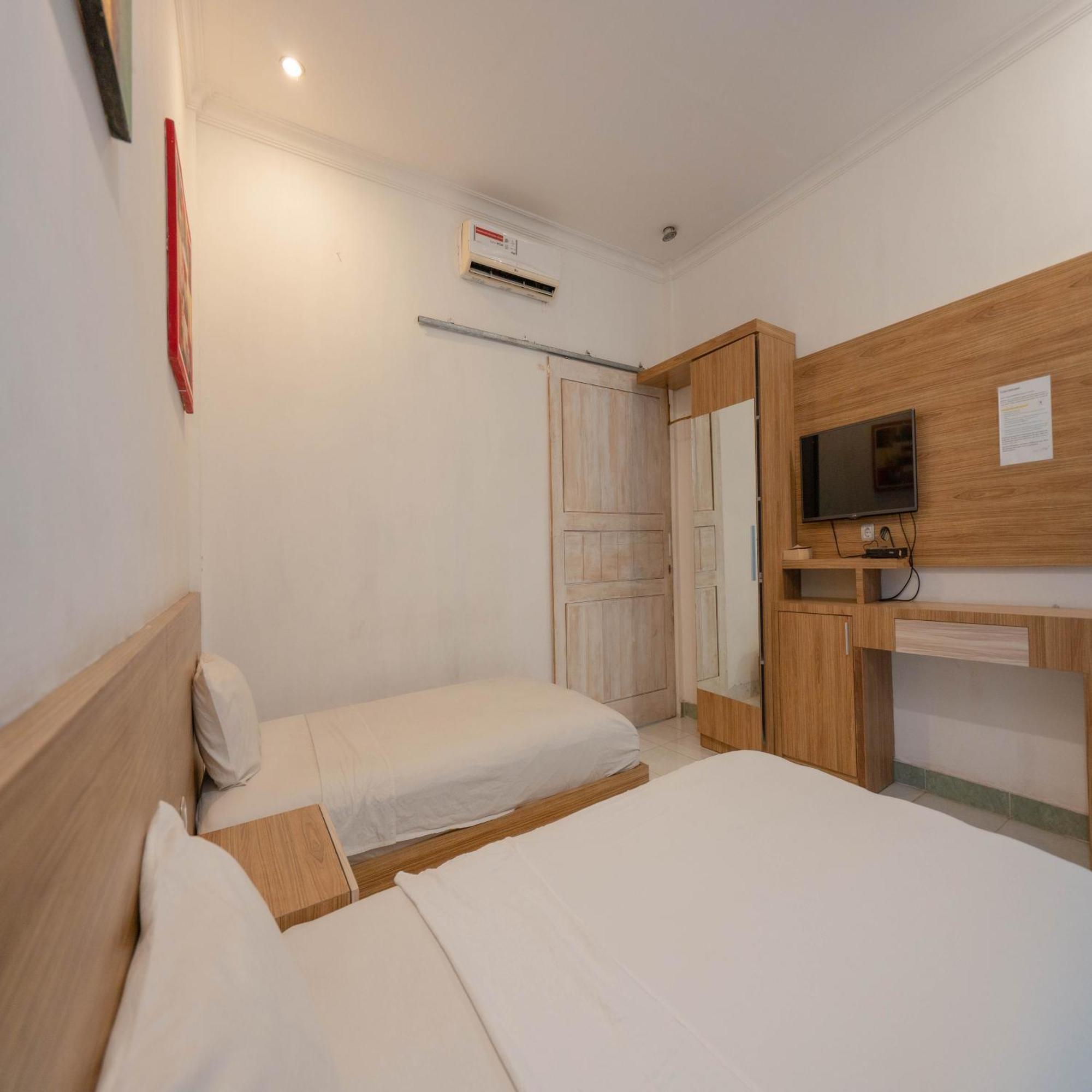 גילי טרוונגן Gili White Bamboo Resort מראה חיצוני תמונה
